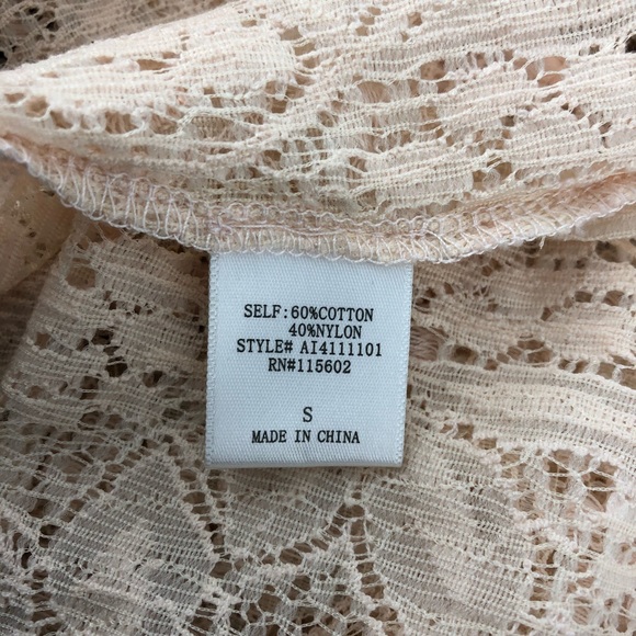 ASTR Beaded Lace Blush Baby Pink Cropped Top - Picture 7 of 8